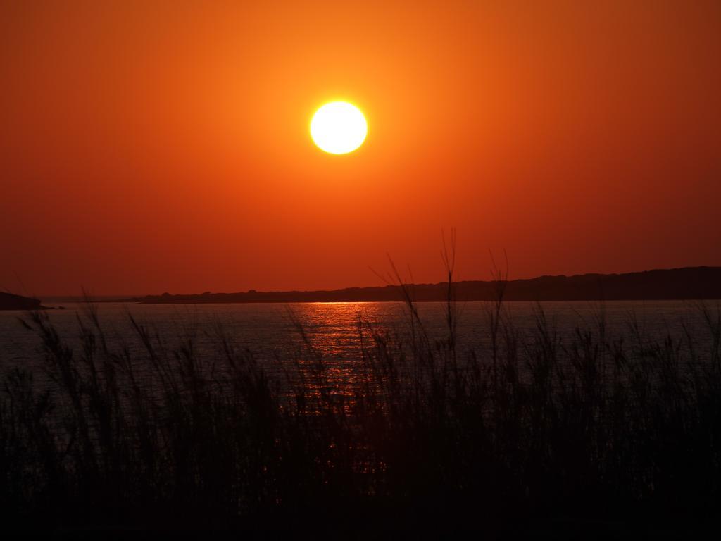 Sunset Poundaアパートホテル エクステリア 写真